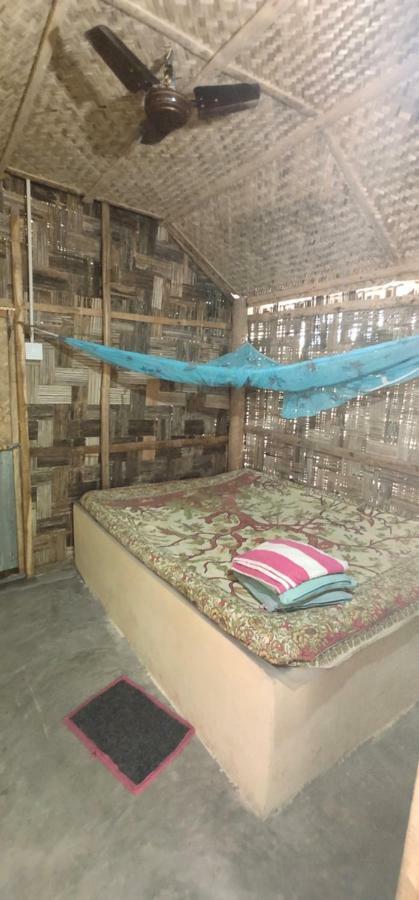 Elephant And Four Wise Men Resort Ram Nagar Exterior photo